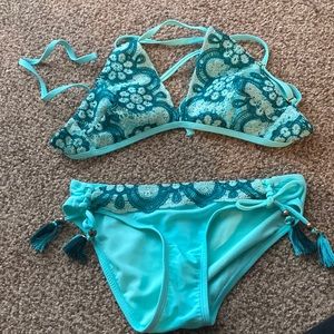 Time & Tru bikini